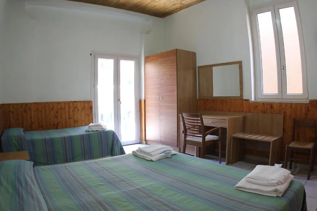 فندق روما Albergo La Caravella