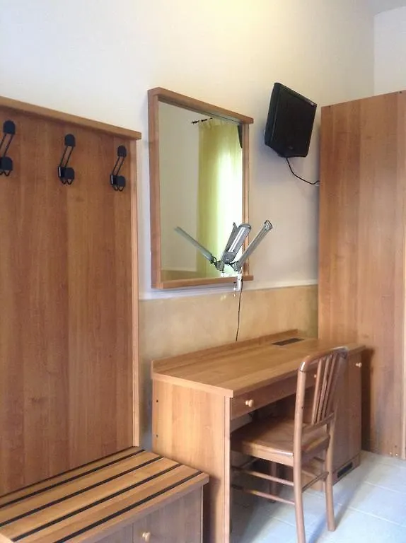 רומא Albergo La Caravella