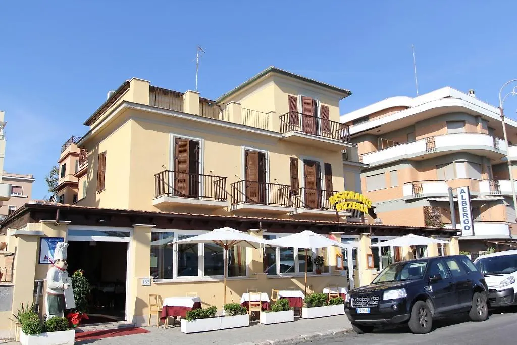 רומא Albergo La Caravella איטליה