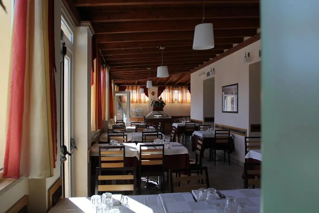 רומא Albergo La Caravella מלון