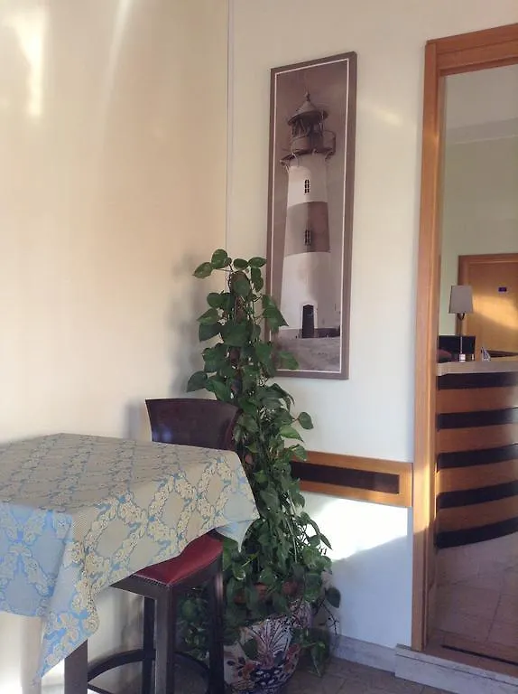 רומא Albergo La Caravella 3*,